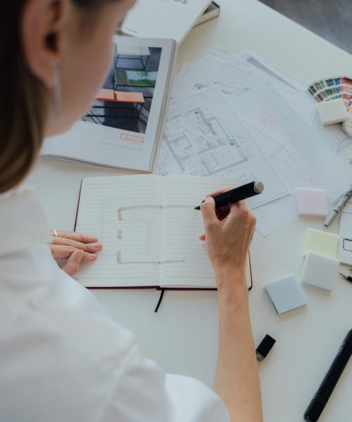 pexels-shkrabaanthony-5292244